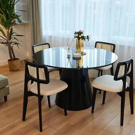 アパート 2br Apt With Private Terrace Near Galata Tower 2 イスタンブール