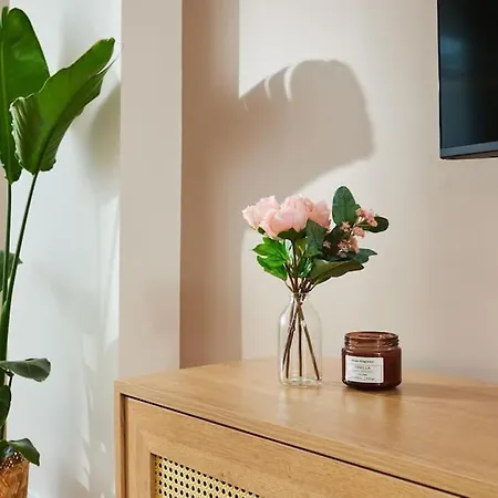 2br Apt With Private Terrace Near Galata Tower 2 Appartement